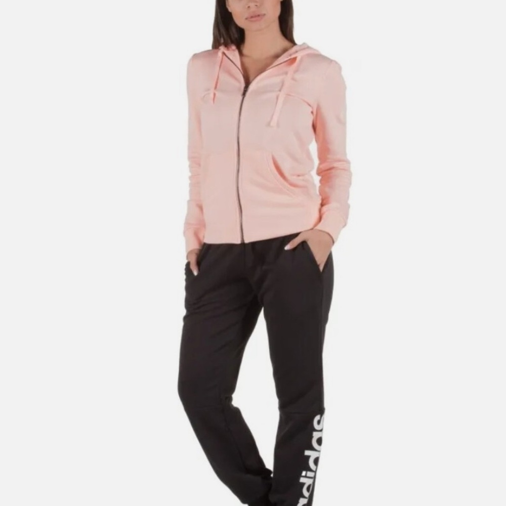 Adidas Women’s performance Ess black fleece Sweatpants